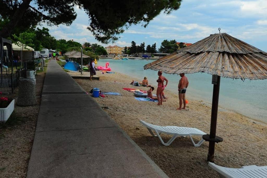 Vila Ribaric Banjol Exteriér fotografie